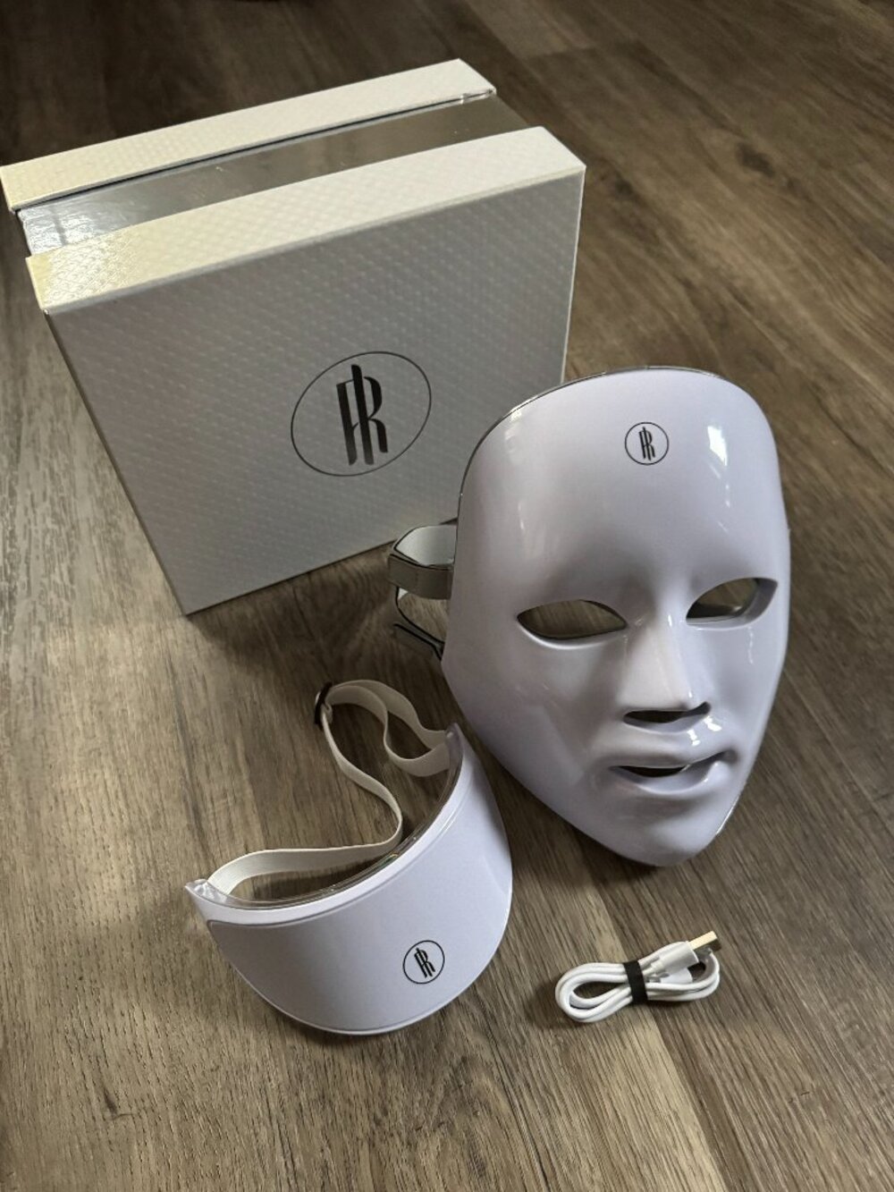 RegenaLight Wireless LED Light Therapy Mask + Neck Mask